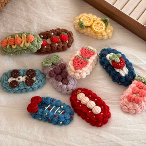 Barrettes à cheveux faites main au crochet avec motifs de fruits et fleurs colorés