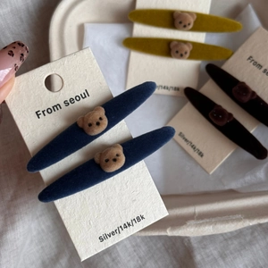 Lindas pinzas para el cabello de oso en terciopelo azul, verde y marrón con cartón
