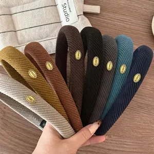 Korean Style Thickened Sponge Knitted Headband For Women Elegant Ribbed Fabric Hair Band With Metal Label Hair Accessories
