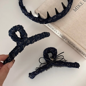 Navy denim chain hair claw and headband set with bow detail for elegant hairstyles