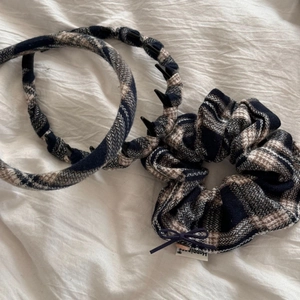 Classic navy plaid fabric headbands and scrunchie set with non-slip design for women