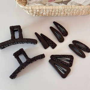 Détails de l'ensemble de pinces à cheveux léopard marron et barrettes de coiffure