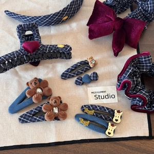Navy blue plaid hair clip set with cartoon bear and velvet bow for women hairstyles