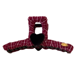 Elegant red checkered hair claw clip with black heart motif and gold Make a Wish tag