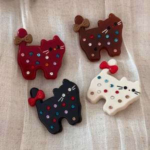 Lot de quatre jolies pinces à cheveux chat en acétate avec strass colorés style japonais