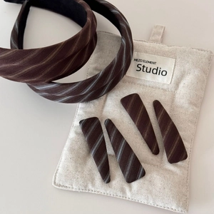 Brown twill headband and hair clip set featuring vintage minimalist aesthetic