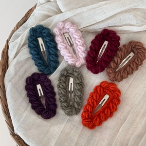 Fermagli per capelli all'uncinetto per bambini in colori assortiti con trama a maglia