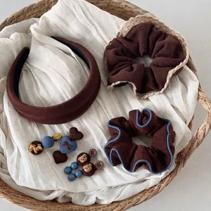 Collection d'Accessoires pour Cheveux Sucrés de Style Coréen Marron Bleu Ours Cœur Pince à Cheveux Scrunchie Bandeau en Tissu et Alliage Fait à la Main pour Femme