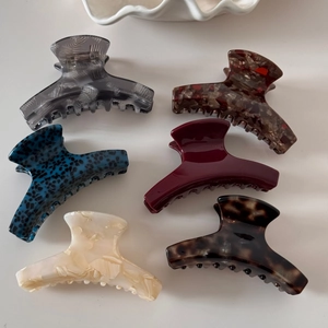 Detailed set of 6 mini acetate hair claws in various marble and tortoiseshell patterns