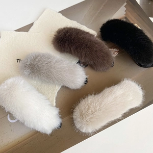 Damen Herbst Winter Plüsch Bananen-Clip Elegant Kunstpelz Haarklammer Weich Flauschig Pferdeschwanz Halter Mode Haarschmuck