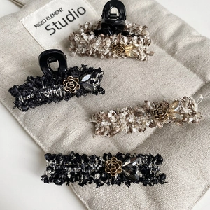 Elegant French Style Tweed Fabric Hair Claw Retro Camellia Flower Rhinestone Hair Clip For Women Sophisticated Hair Accessories