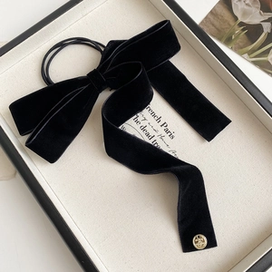French Style Velvet Bowknot Ribbon Scrunchie Elegant Vintage Elastic Hair Band With Metal Charm Accessories For Women