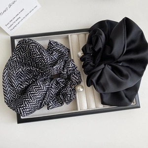 Elegant Satin Scrunchies Polka Dot Black Hair Ties With Artificial Pearl Charm High Elasticity Hair Ropes For Women Daily Styling