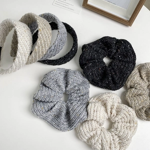 Chic knitted striped scrunchies and headband set in beige and grey for autumn and winter