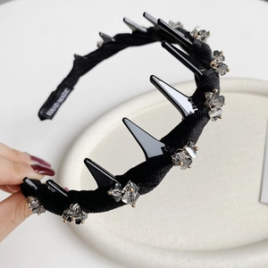 Luxurious black wave headband with rhinestones and anti-slip teeth for women