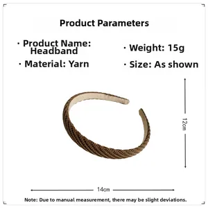 Détails du serre-tête en tricot marron montrant le poids de 15g et la largeur de 14cm