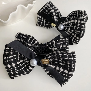 Tweed Houndstooth Bow Hair Claw Clip With Faux Artificial Pearl Elegant Korean Style Banana Clip Hair Accessories For Women