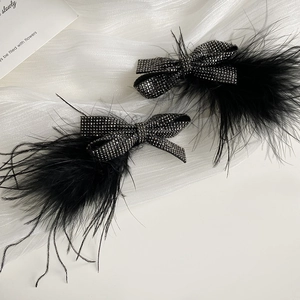 Elegant Ostrich Feather Rhinestone Bowknot Duckbill Hair Clip For Women Luxury Vintage Black Feather Hair Accessories For Party
