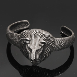 Vintage Nordic Viking lion head open bangle in distressed silver stainless steel finish