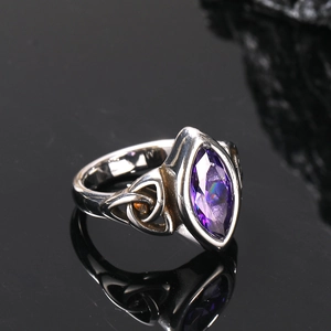 Bague vintage en acier inoxydable avec pierre violette marquise et nœud celtique