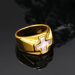 Vintage vergoldeter Edelstahlring mit weißer Muschel-Inlay-Kreuzverzierung