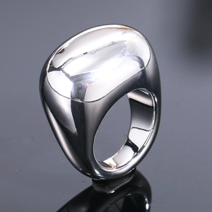 Minimalist silver mirror-polished stainless steel ring with a smooth pebble design