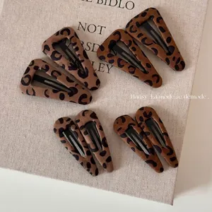 Vintage Leopard Print Flocking Alloy BB Hair Clips For Women Retro Animal Pattern Triangle Teardrop Hairpin Hair Accessories