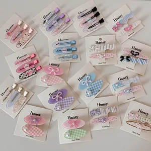Lot de Barrettes à Cheveux Bec de Canard Roses Florales pour Femmes Filles Style Coréen en Acrylique Nœud Perle Artificielle