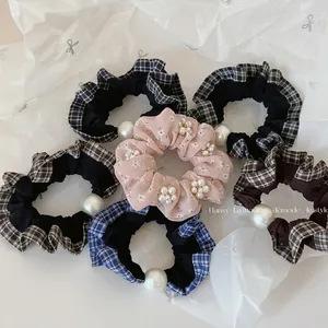 Vintage Plaid Patchwork Scrunchies With Faux Artificial Pearl Elegant Ruffle Fabric Hair Ties Sweet Ponytail Holder Women Hair Accessories