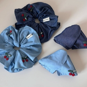 Denim cherry embroidery hair accessory set with scrunchies and bow clips