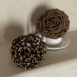 Large Fabric Rose Flower Hair Claw Clips Leopard Print Polka Dot Vintage Shark Clips Elegant Hair Accessories For Women