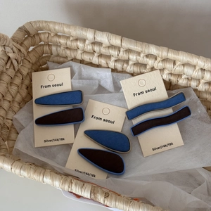 Barrettes à cheveux en denim bleu et marron en formes rectangulaires et ondulées