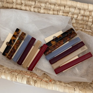 Lot de barrettes cheveux en acétate fait main aux motifs écaille et couleurs morandi