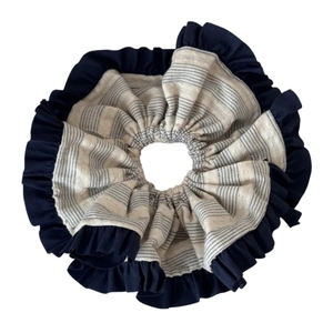 Retro striped scrunchie in navy blue and cream white with double-layered pleated design