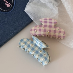 Set di mollette per capelli a scacchi con fiori bianchi e strass su acetato blu e viola