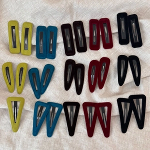 Velvet geometric hair clips set in rectangle waterdrop and triangle shapes with matte finish