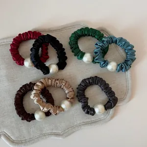 French Elegant Satin Wrinkled Scrunchies With Large Artificial Pearl Retro Solid Color Elastic Hair Ties For Women Hair Accessories