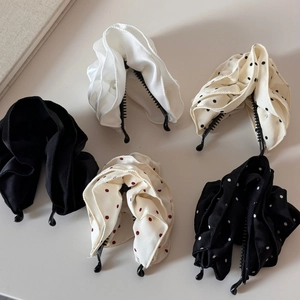 Fünfteiliges Set Satin-Bananen-Haarspangen mit Polka Dots und Uni-Farben für Damen