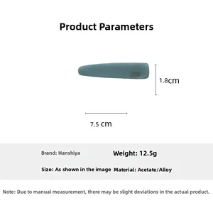 Detail view of a 7.5cm acetate hair clip in blue-grey with precise size dimensions