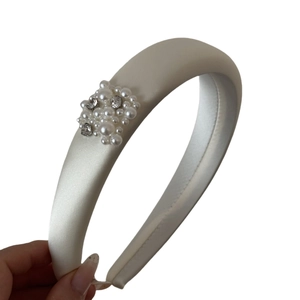 White padded satin headband with pearls and rhinestones decoration for a French luxury style