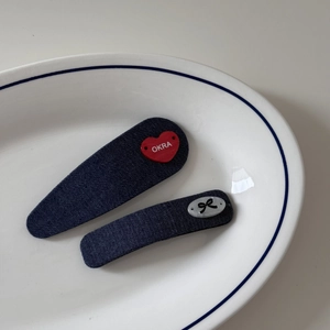 Lot de barrettes en denim bleu marine avec cœur rouge et nœud papillon mignon