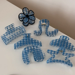 6-piece light blue gingham hair claw set in various geometric shapes for women