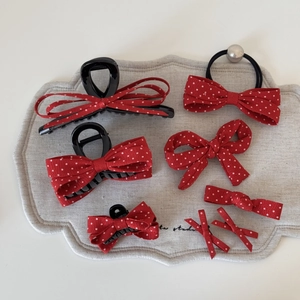 Lot de 8 accessoires cheveux rouges à pois avec pinces et nœuds pour femmes