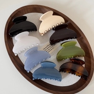 Pinces à cheveux élégantes polies en diverses couleurs et motif écaille de tortue