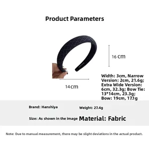 Detail view of blue and black plaid headband with 3cm width and 27.4g weight specifications