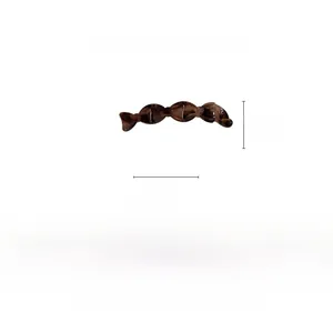Vue détaillée de la pince à cheveux nœud ambre montrant les dimensions et le poids