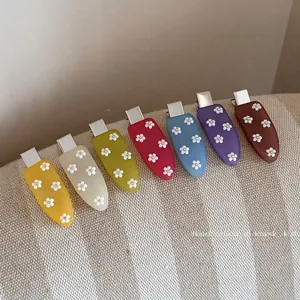 Pince à Cheveux Fleur 3D Douce Femmes Filles Couleur Bonbon Alliage d'Acétate Sans Trace Bec de Canard Épingle à Cheveux Florale Accessoires