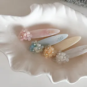 Barrettes À Cheveux Florales Douces De Style Coréen Pour Femmes Élégante Pince À Bec De Canard En Résine Avec Perle Artificielle