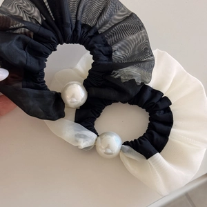 Elegant pearl mesh scrunchies set featuring black lace and white satin fabric hair ties