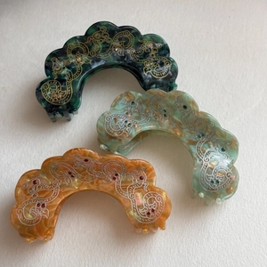 Vintage marble hair claw clips set with floral pattern and rhinestones in three colors
